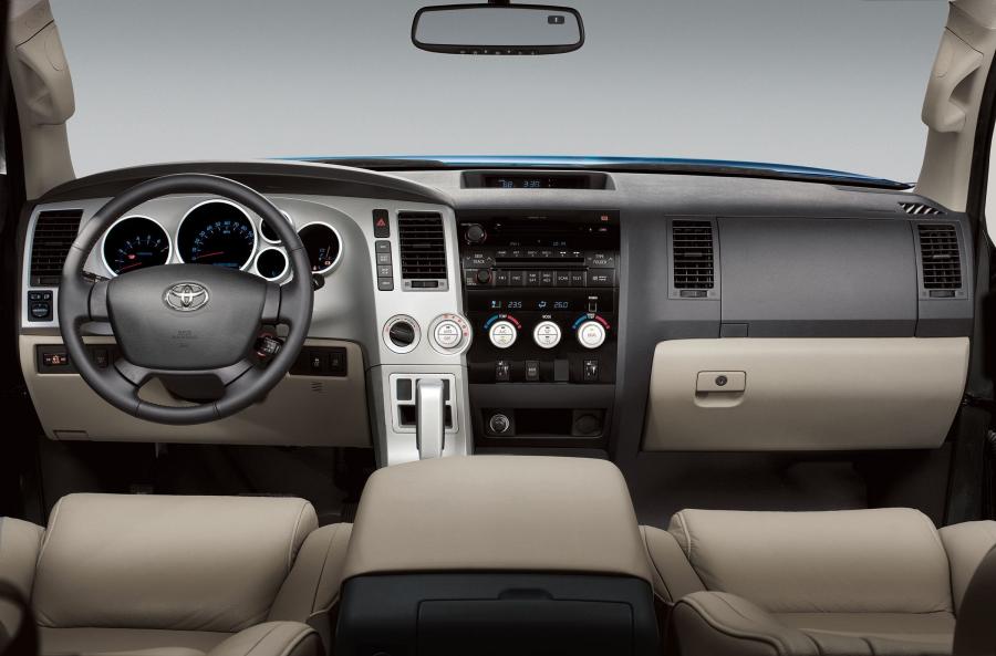  Toyota Tundra Double Cab Limited 2007 года  (фото 8 из 89)